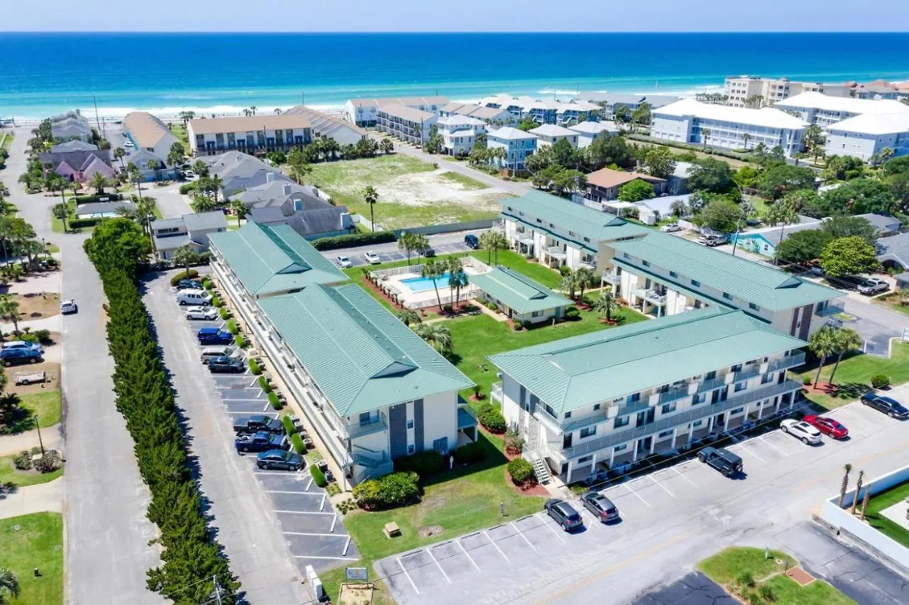 Holiday home Sandprints D11 Destin